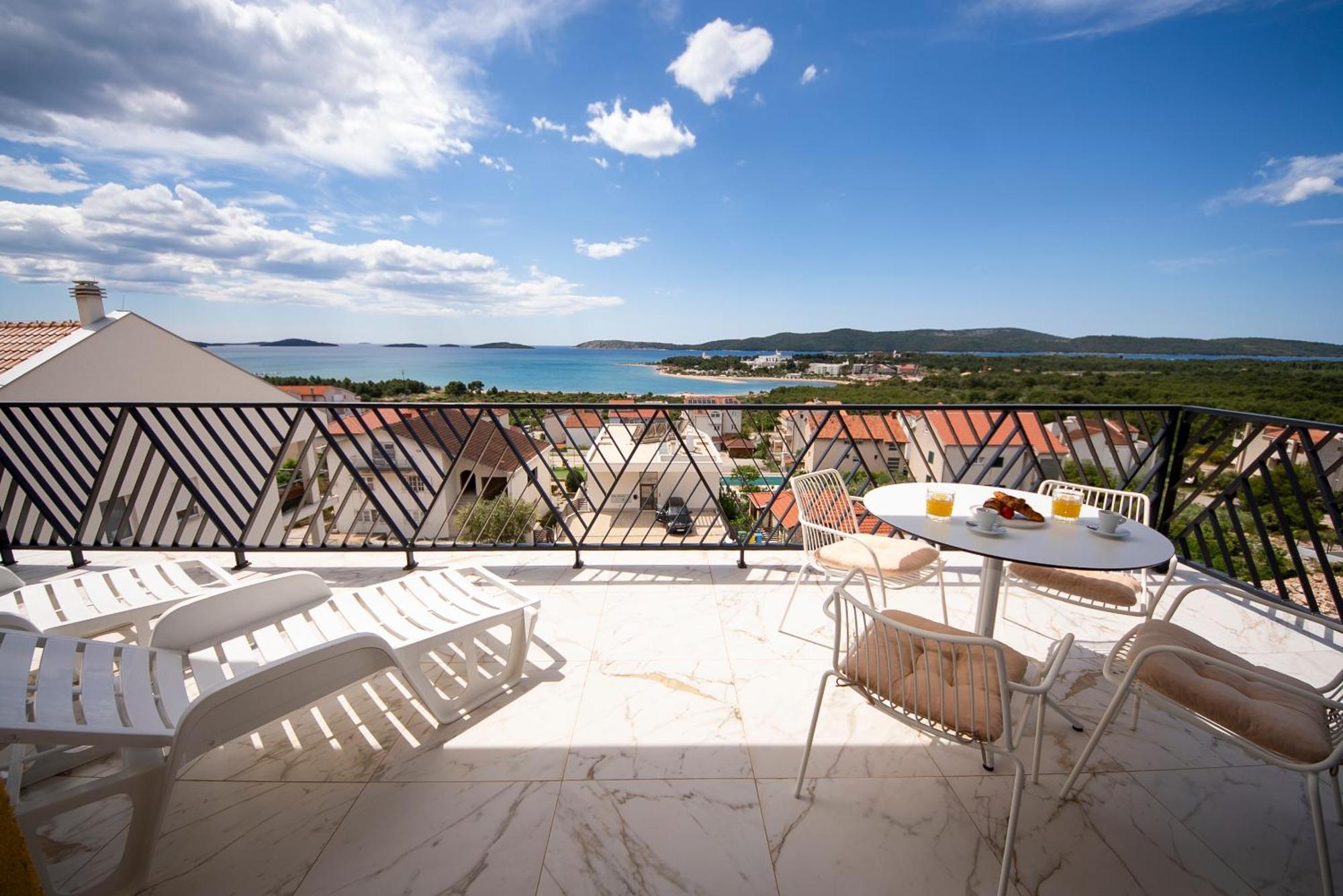 Mediterana Art Deco Resort (Adults Only) Sibenik Exterior photo